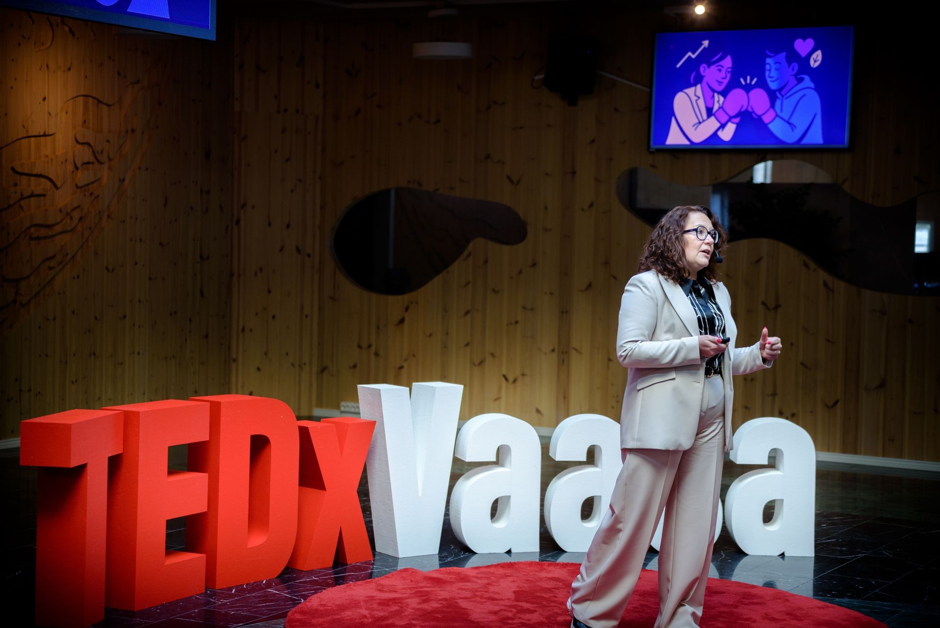  Keynotes & Thought Leadership